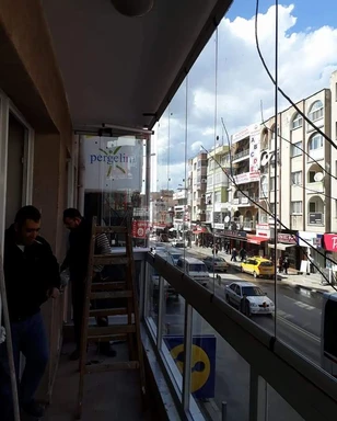 Katlanır ve Sürme Cam Balkon