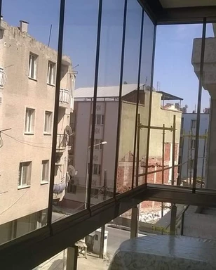 Katlanır ve Sürme Cam Balkon